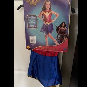 Rubie’s Wonder Woman costume little girls size small (4-6)